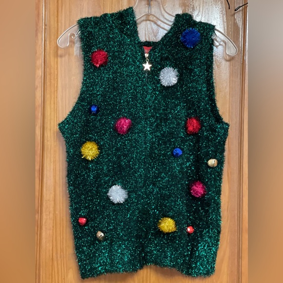 Christmas vest. Perfect for the holidays! - Picture 2 of 3